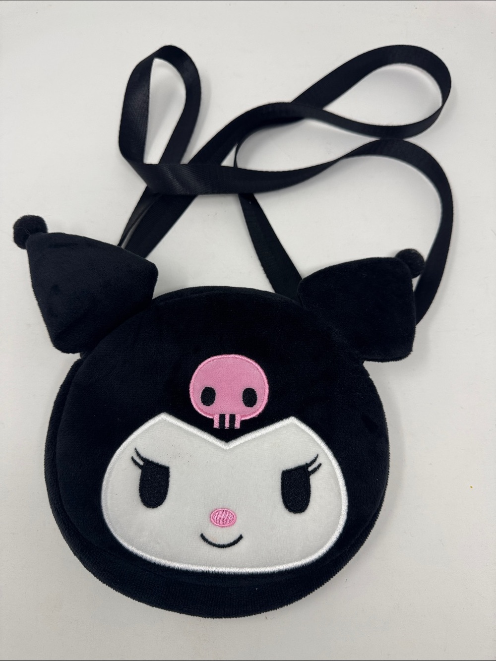 SANRIO KUROMI VELOUR PURSE SOFT CROSSBODY PURSE ADJUSTABLE STRAP